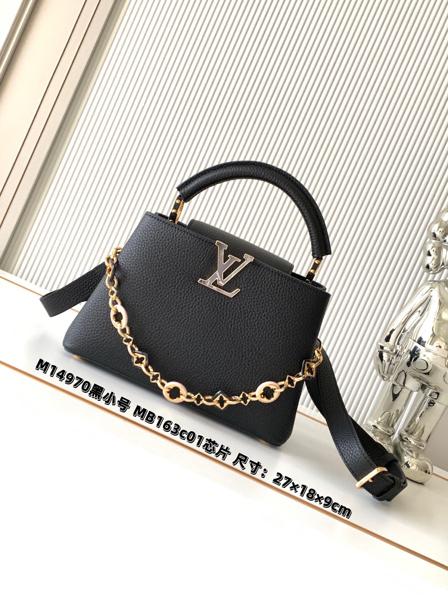 Louis Vuitton LV Speedy Soft 30 Handbag Premium Canvas Model M24891 Detachable Strap Special Occasion High-End Fashion